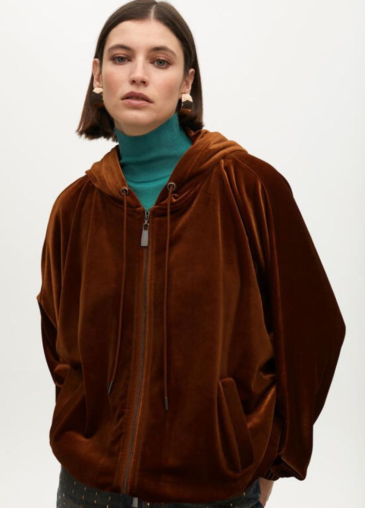  MARRON