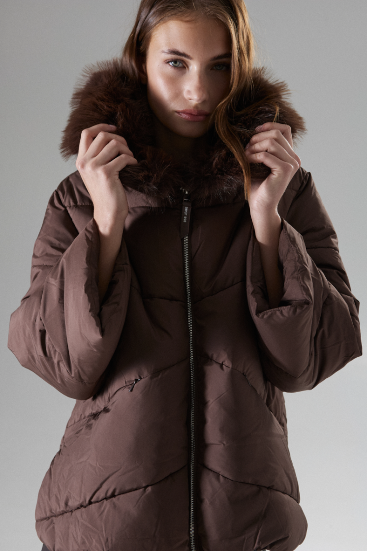 0056-0217026 Marron