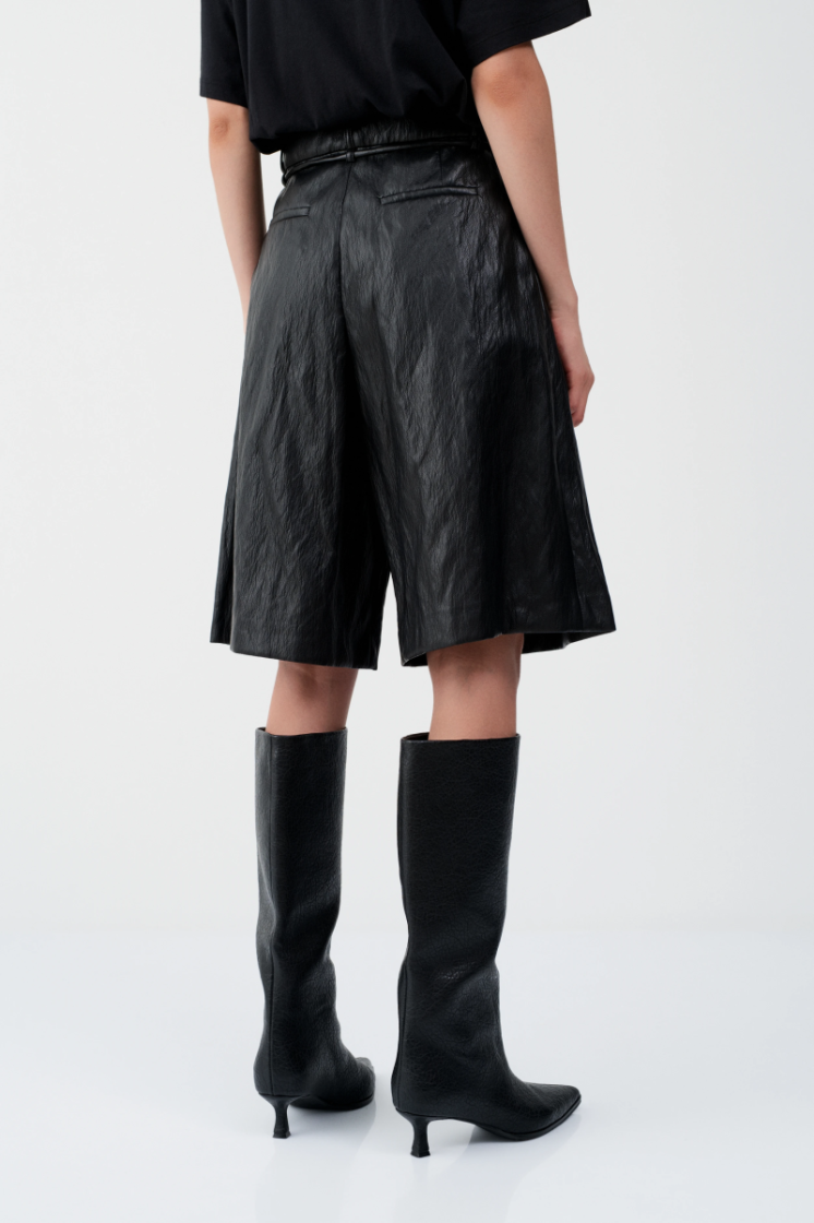 0056-0241001 Noir
